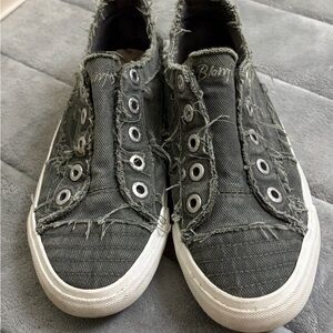 Distressed green Slip-On Sneakers